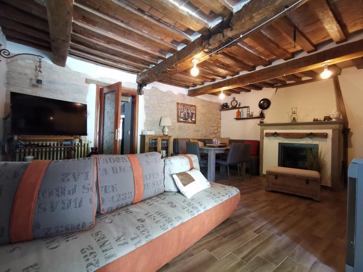 Bed & Breakfast Sentiero 54 Cantiano Exterior foto