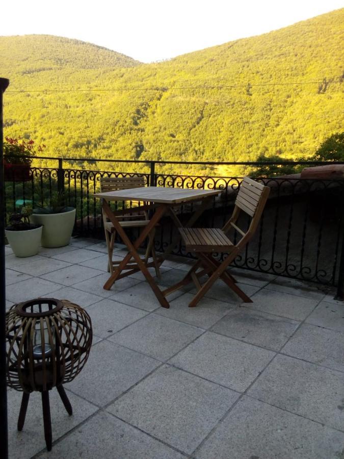 Bed & Breakfast Sentiero 54 Cantiano Exterior foto